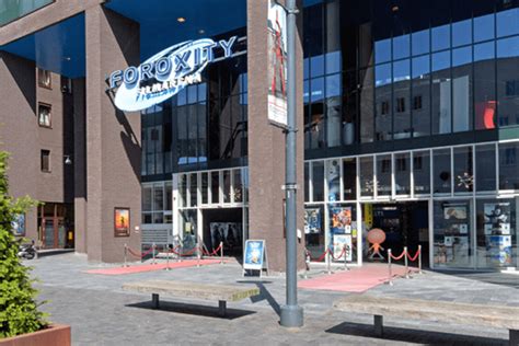 Bioscoop Foroxity Filmarena in Roermond .